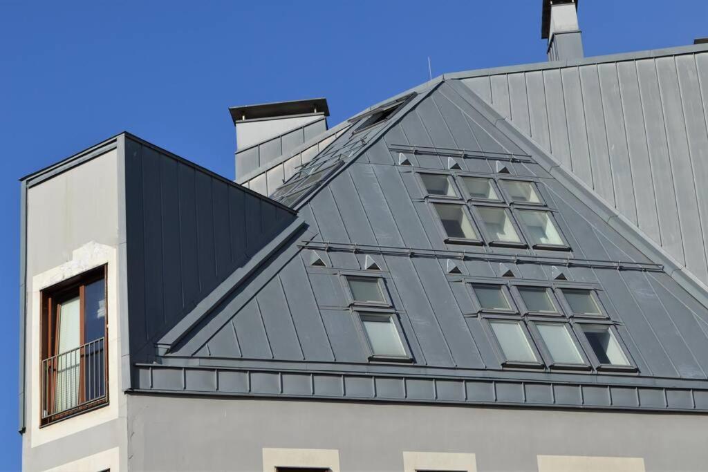 Luxury Apartment With A Balcony And View In Riga Old Town Exterior foto