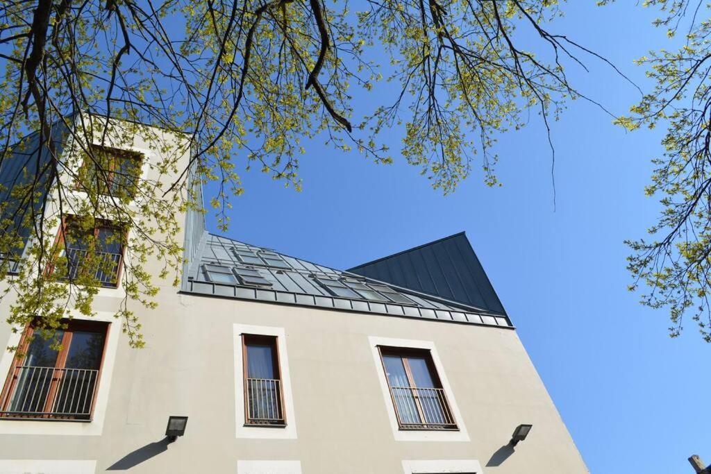 Luxury Apartment With A Balcony And View In Riga Old Town Exterior foto