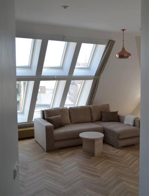Luxury Apartment With A Balcony And View In Riga Old Town Exterior foto